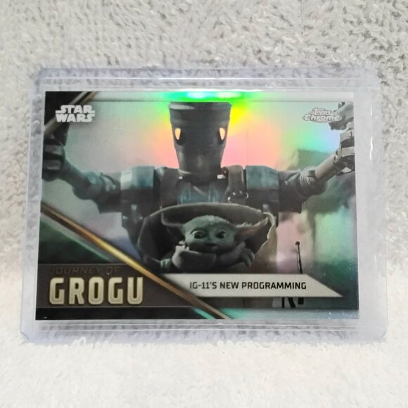 3/$25 Mint 2023.Topps Chrome Journey of Grogu Star Wars Refractor Card JG-7!! - Picture 1 of 2
